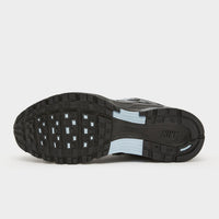 Black Nike P-6000