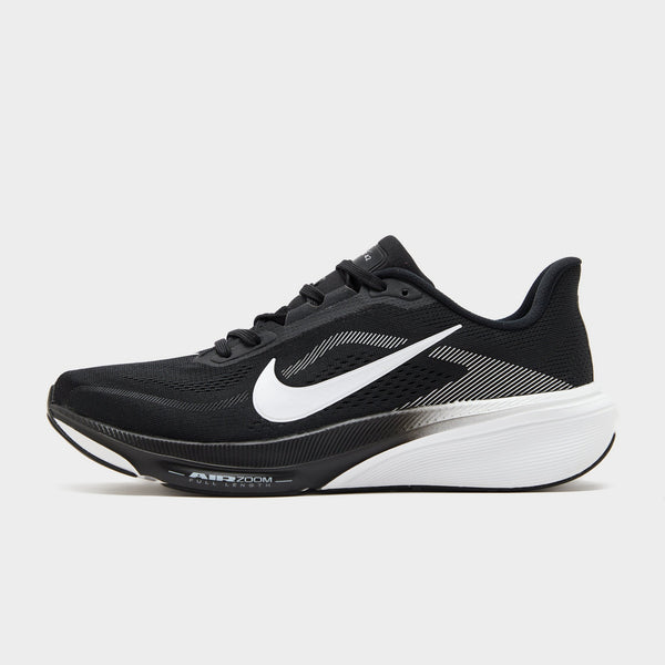 Black Nike Pegasus 42