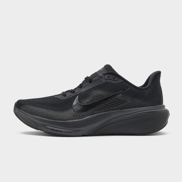 Black Nike Pegasus 42