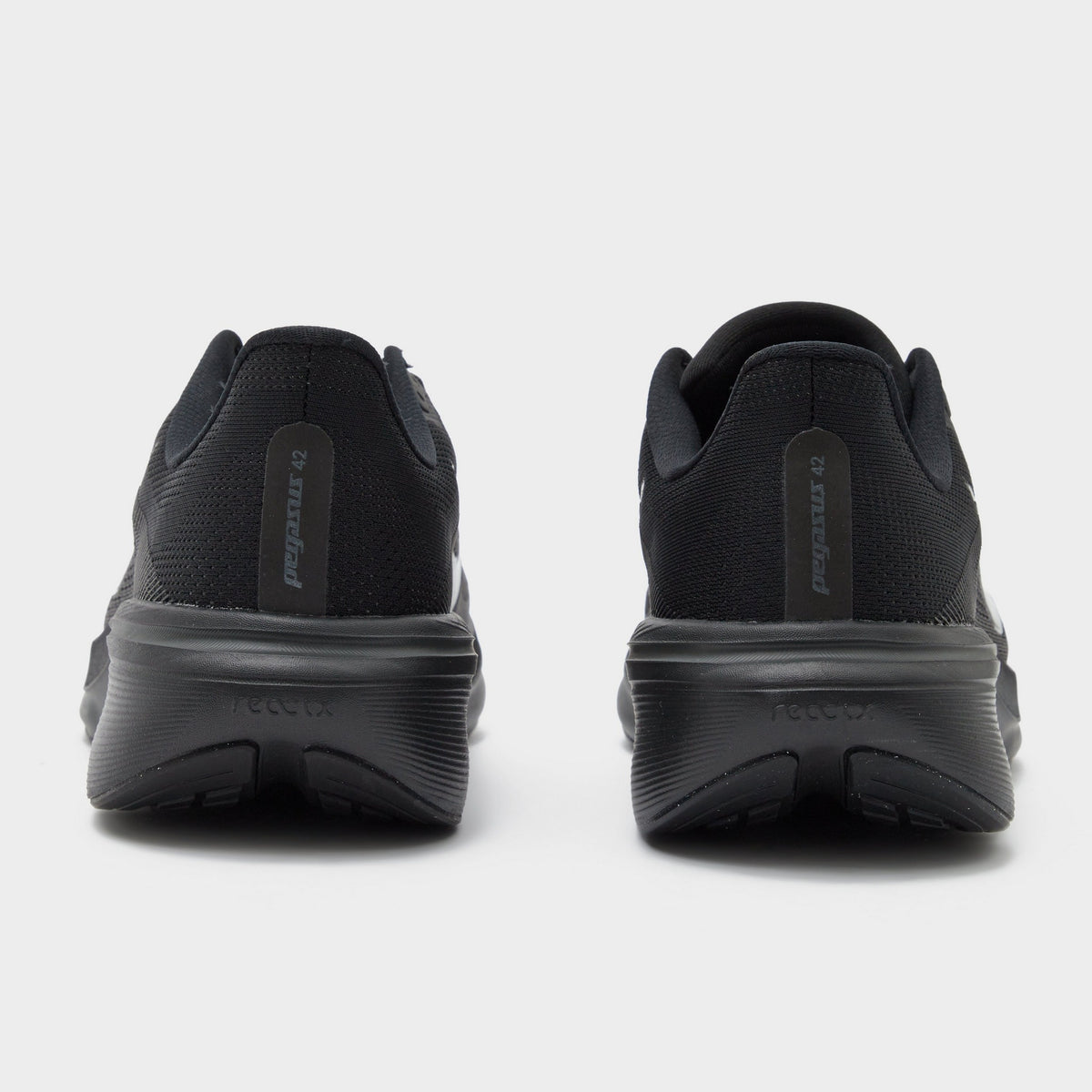 Black Nike Pegasus 42