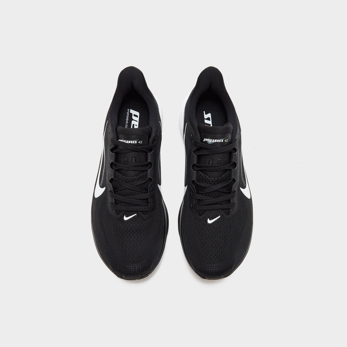 Black Nike Pegasus 42