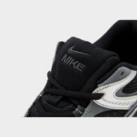 Black Nike V5 RNR