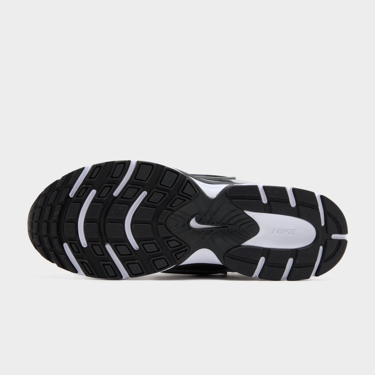 Black Nike V5 RNR