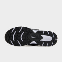 Black Nike V5 RNR