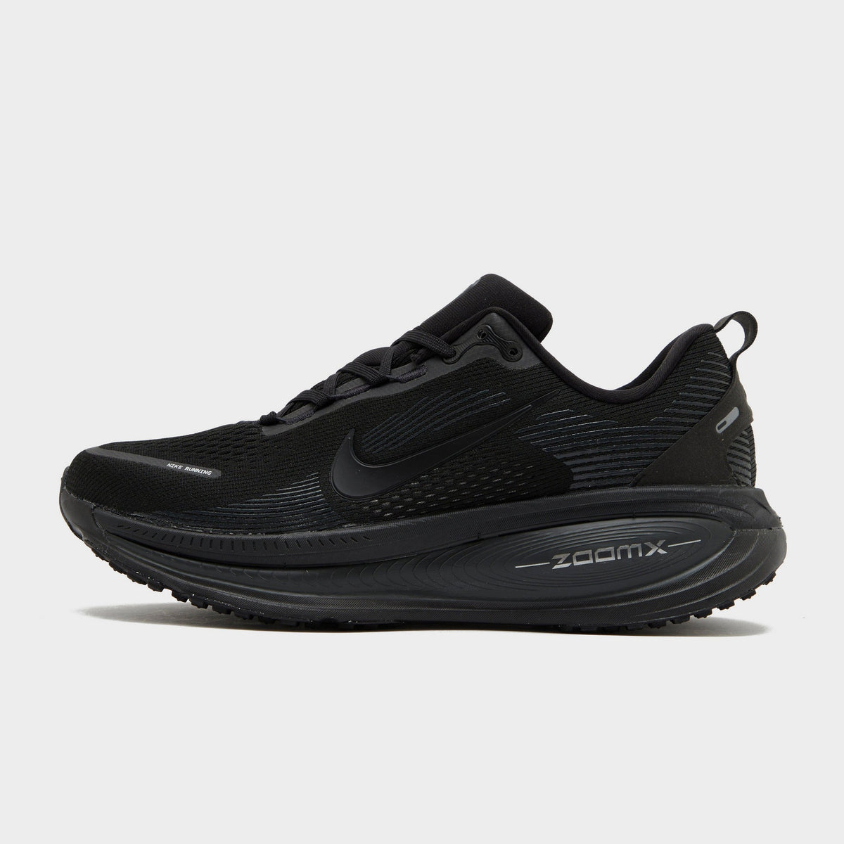 Black Nike Vomero 18