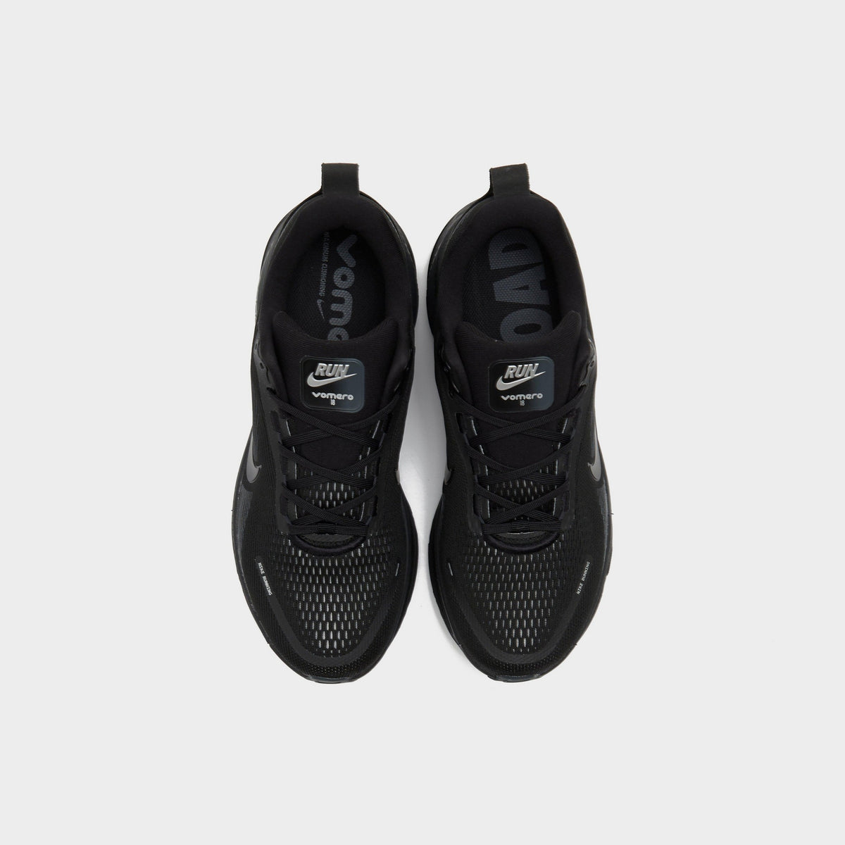 Black Nike Vomero 18