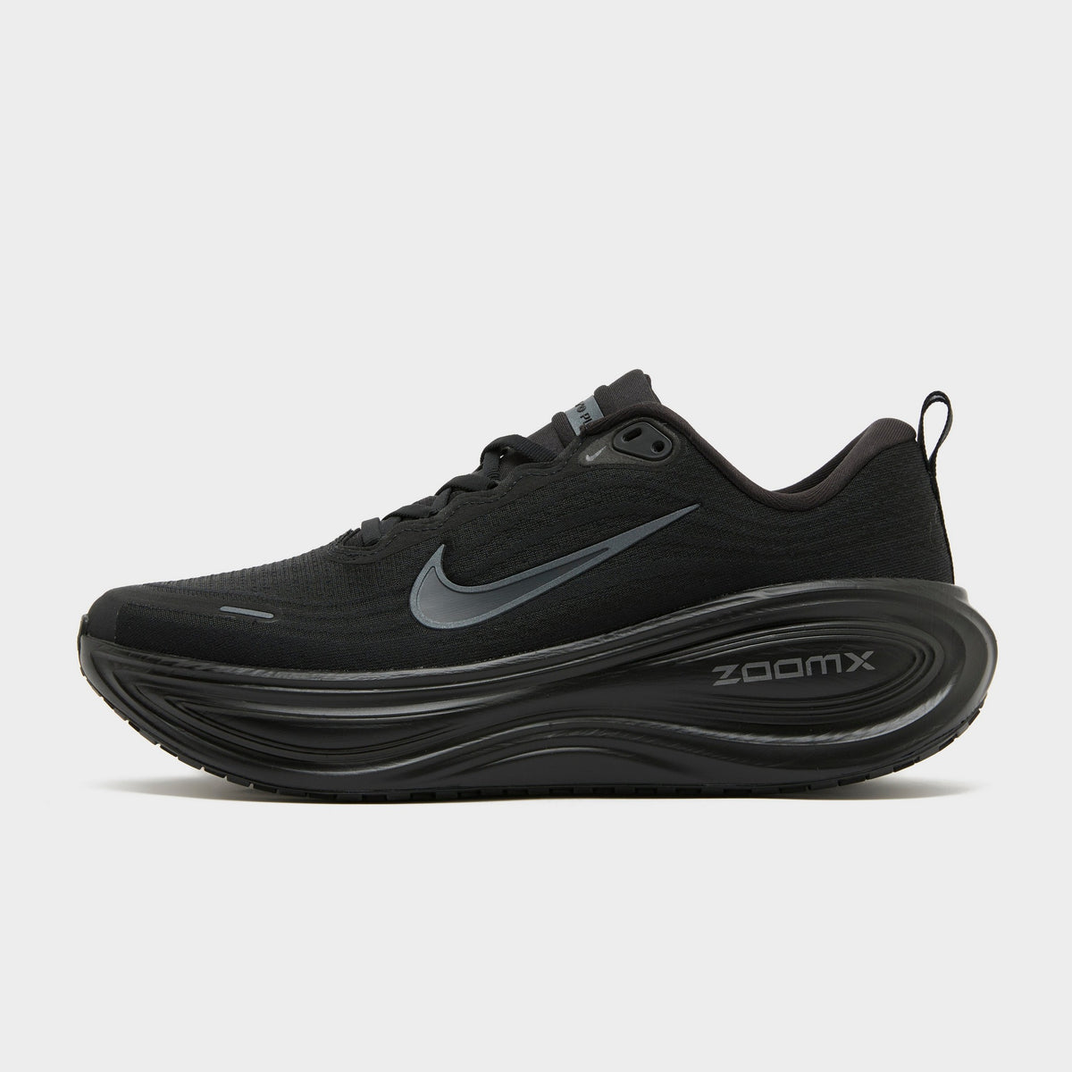 Black Nike Vomero Plus