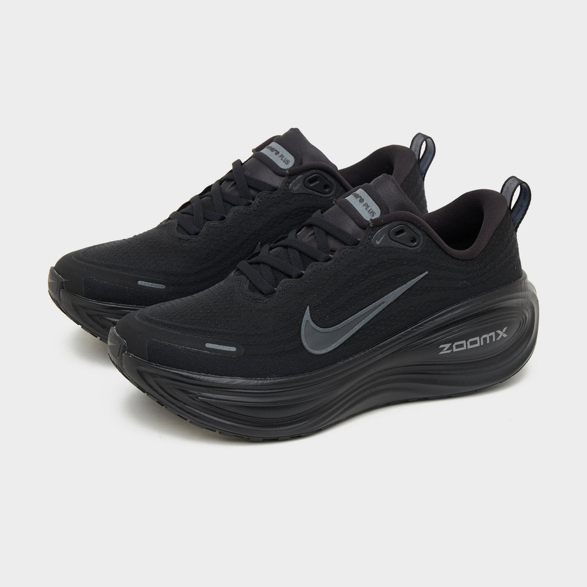 Black Nike Vomero Plus Women's