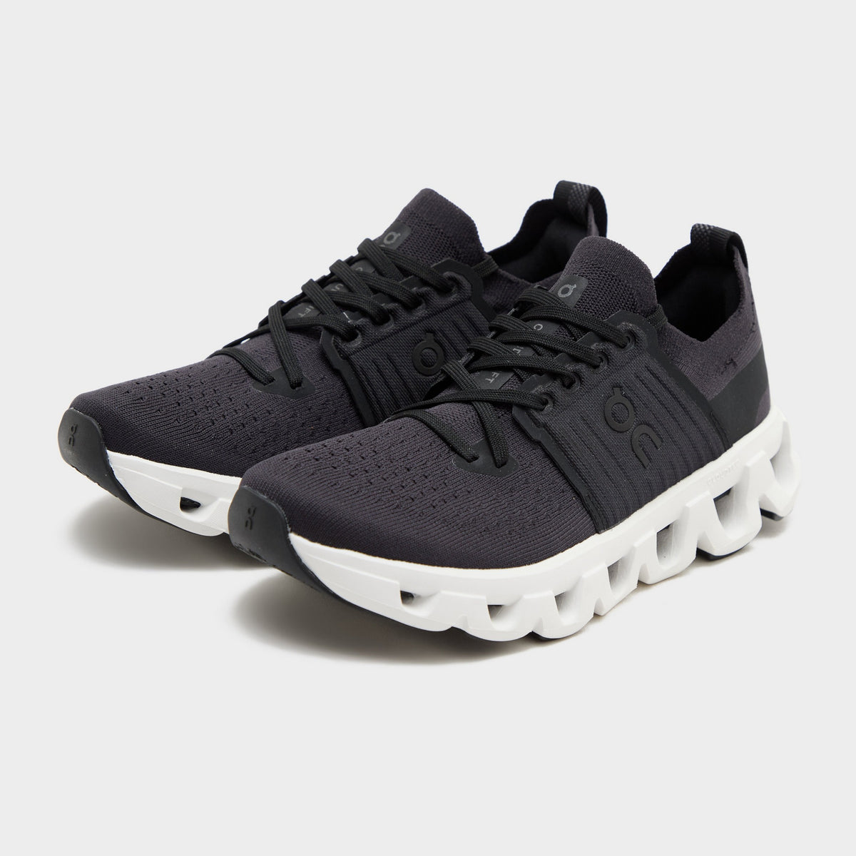 Black On Running Cloudswift 4 Women's