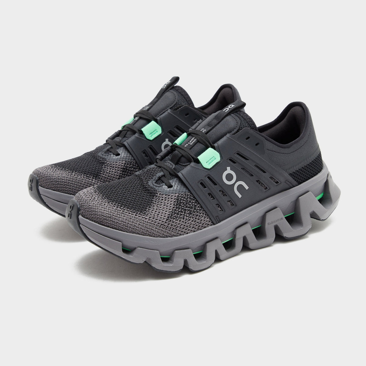 Black On Running Cloudswift Amp