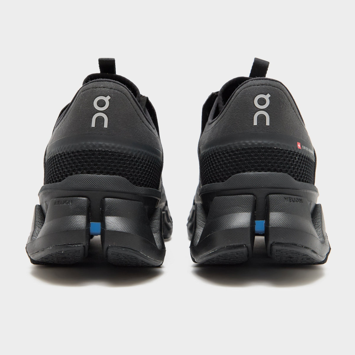 Black On Running Cloudswift Amp