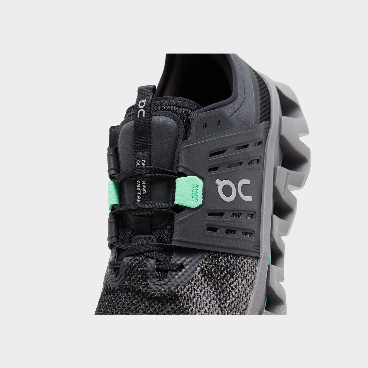 Black On Running Cloudswift Amp