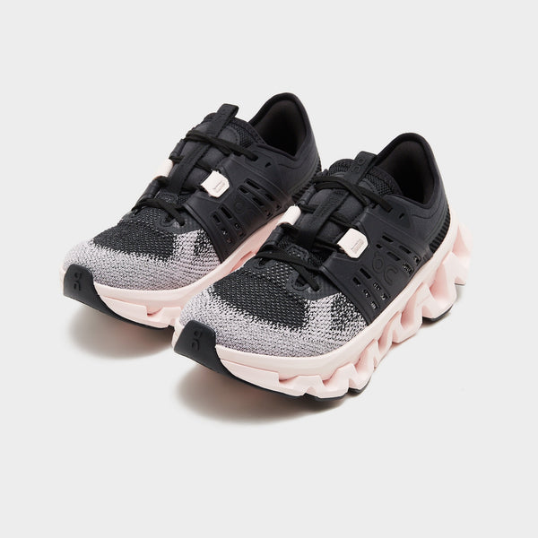 Black On Running Cloudswift Amp Women's