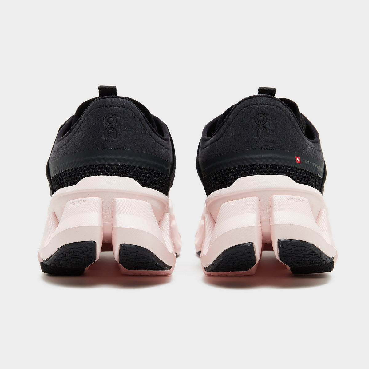 Black On Running Cloudswift Amp Women's