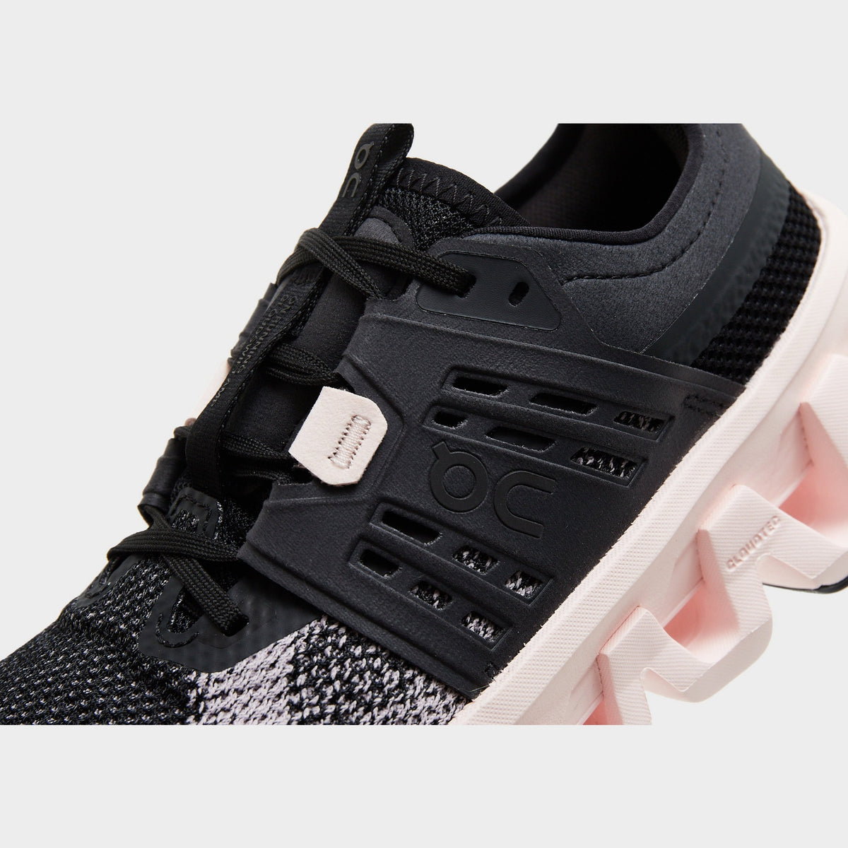 Black On Running Cloudswift Amp Women's