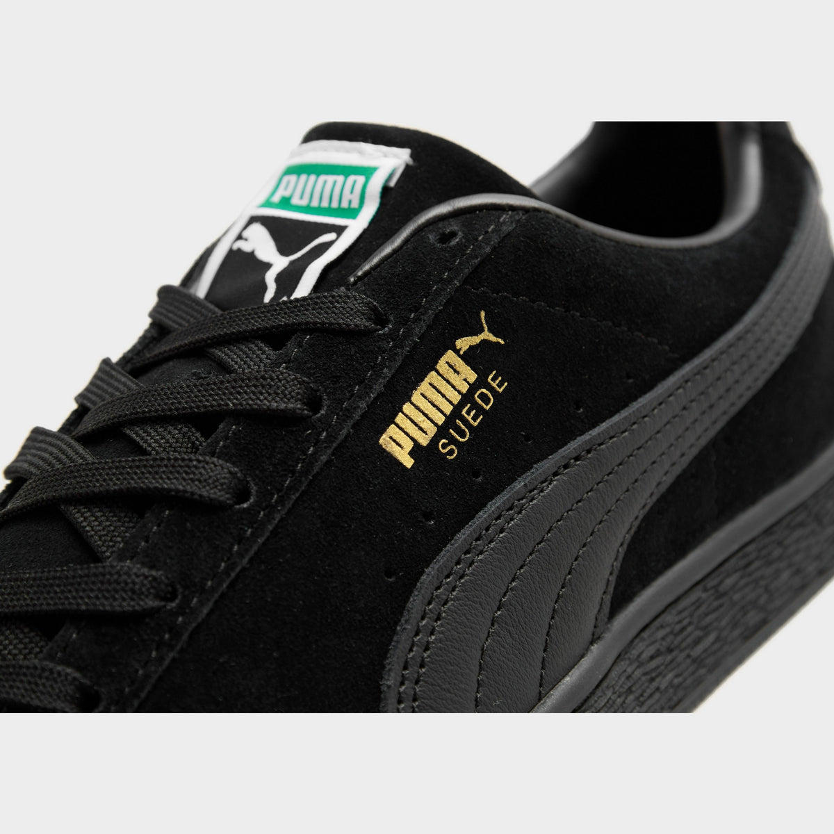 Black PUMA Suede Classic