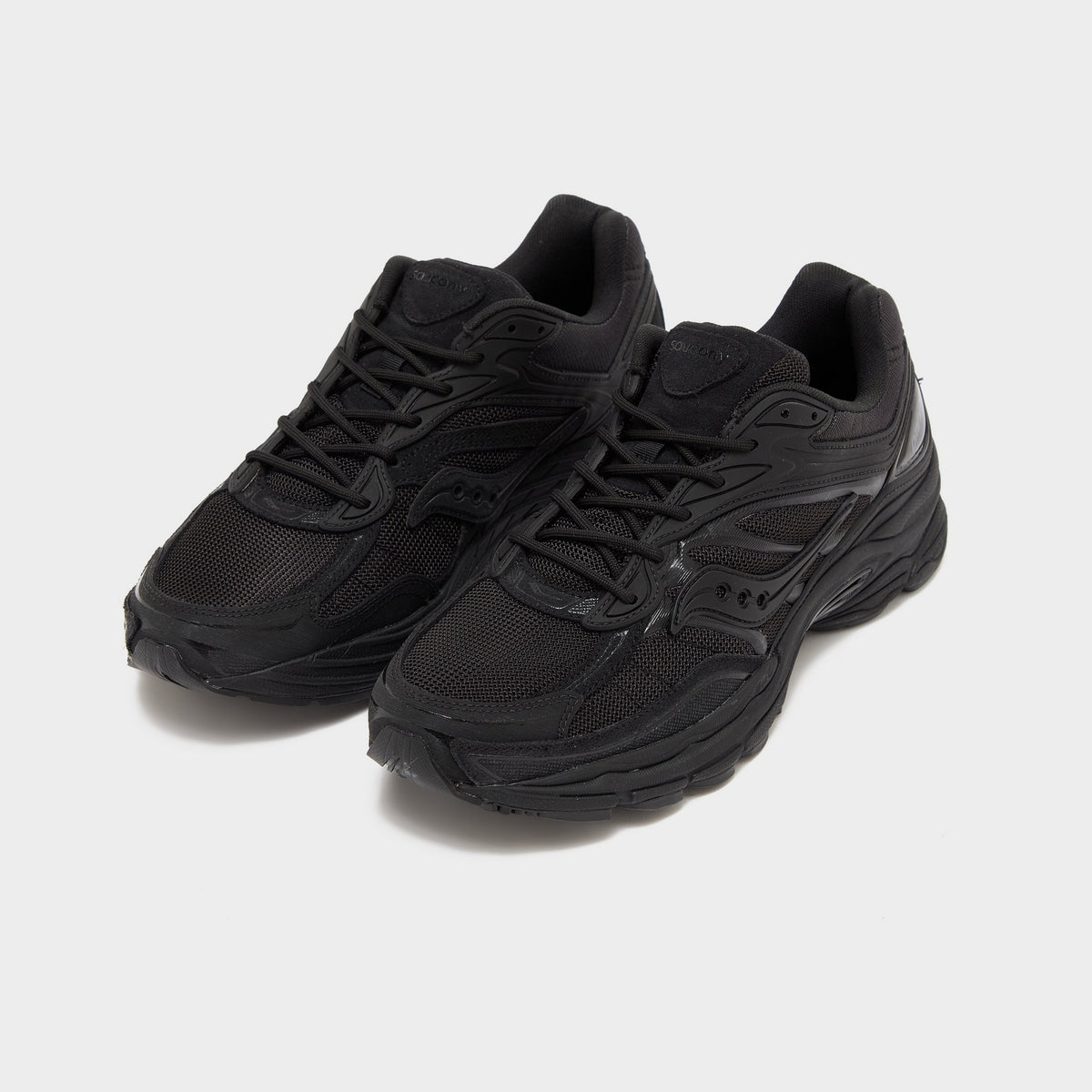 Black Saucony ProGrid Omni 9 Armor