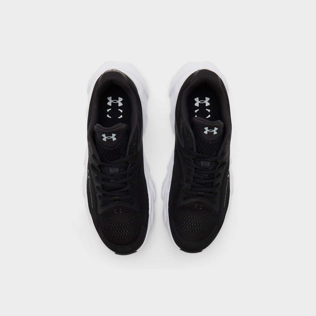 Black Under Armour HB Runner 2
