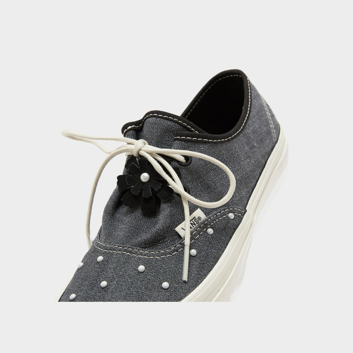 Black Vans Authentic Ease Women's