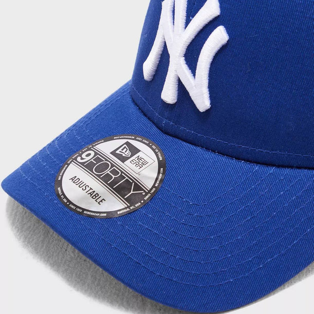 New Era 9Forty New York Yankees Cap - Cap On