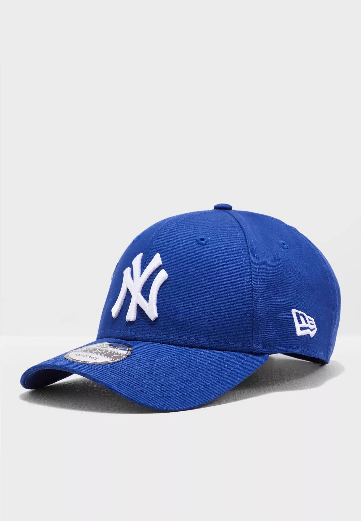 New Era 9Forty New York Yankees Cap - Cap On