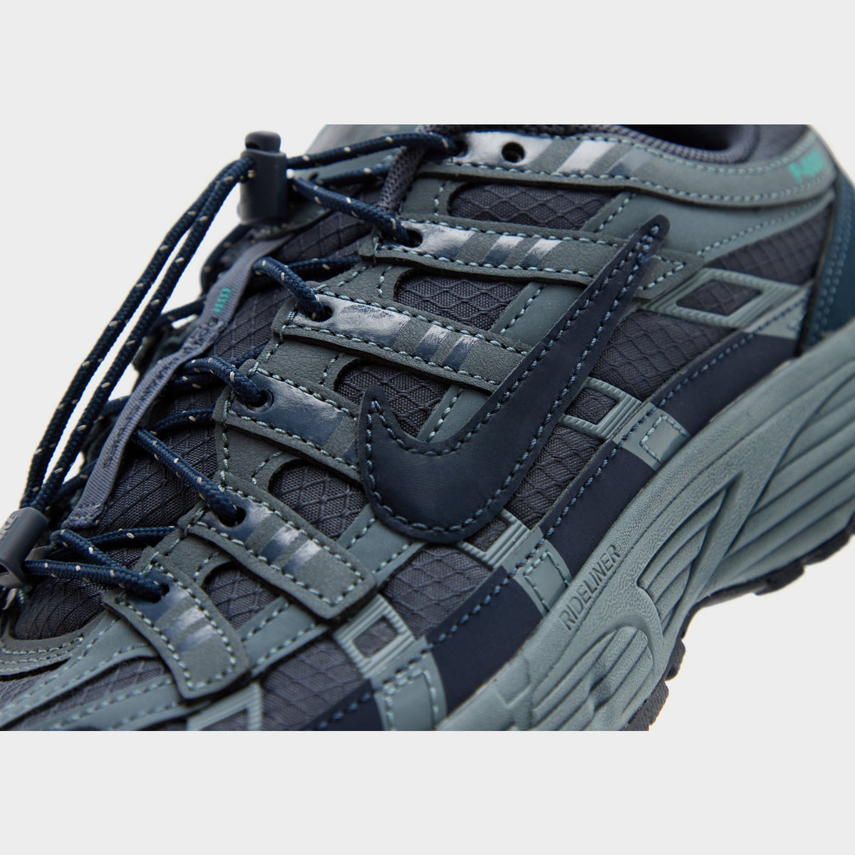 Nike P-6000 Utility Junior