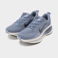 Blue Nike Vomero 18