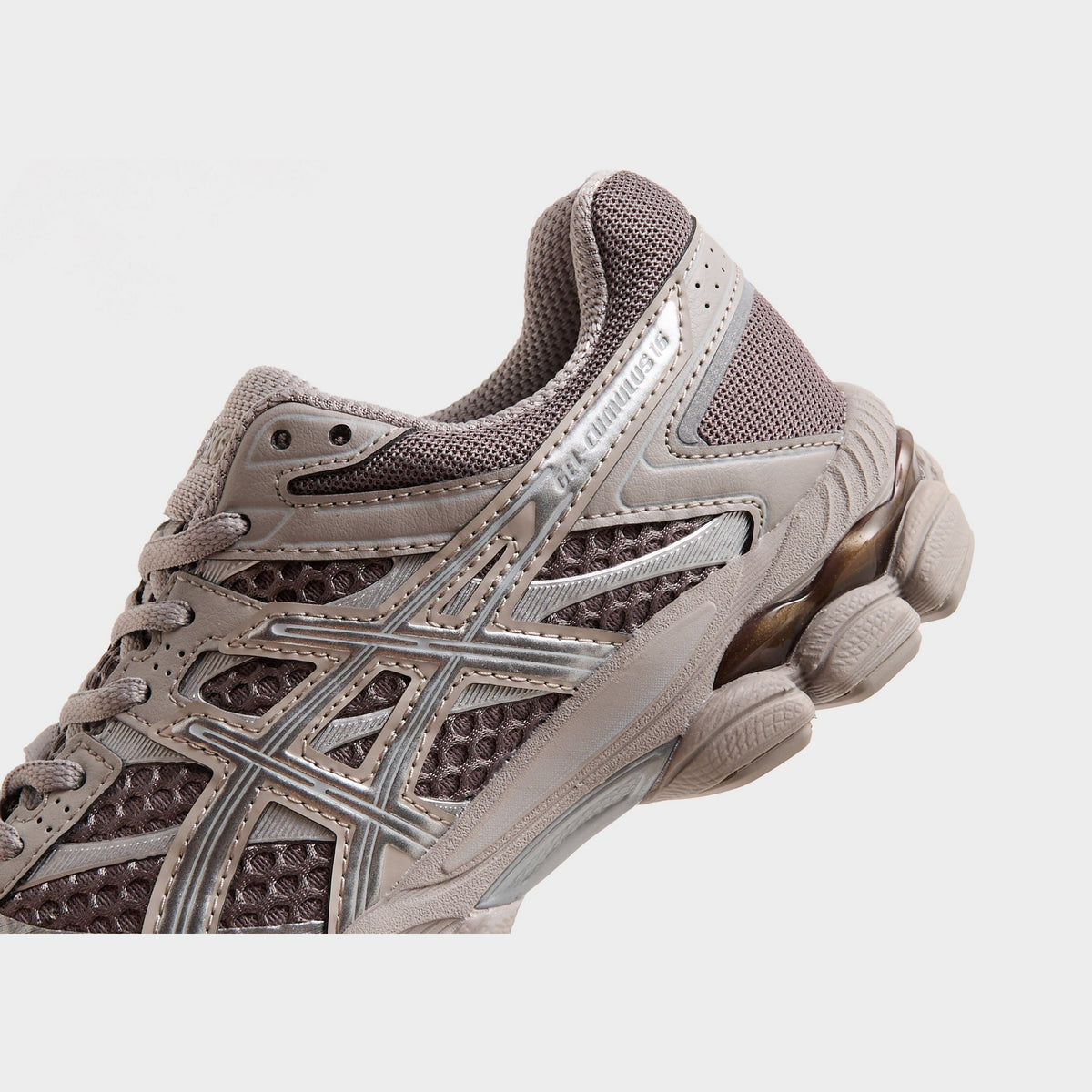 Brown ASICS GEL-CUMULUS 16 Women's