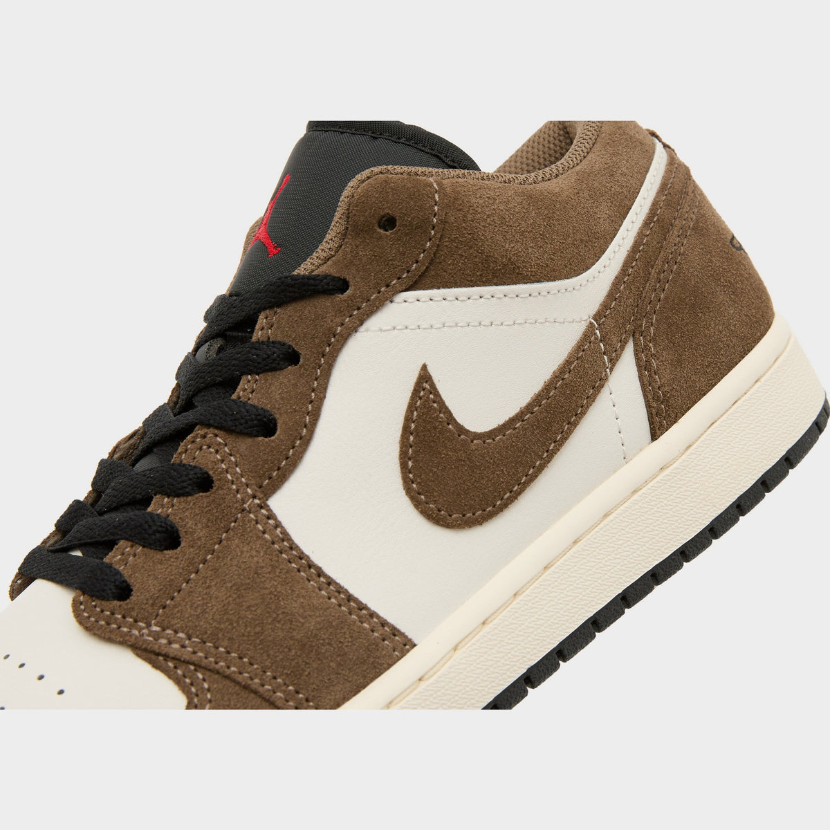 Brown Jordan Air 1 Low SE
