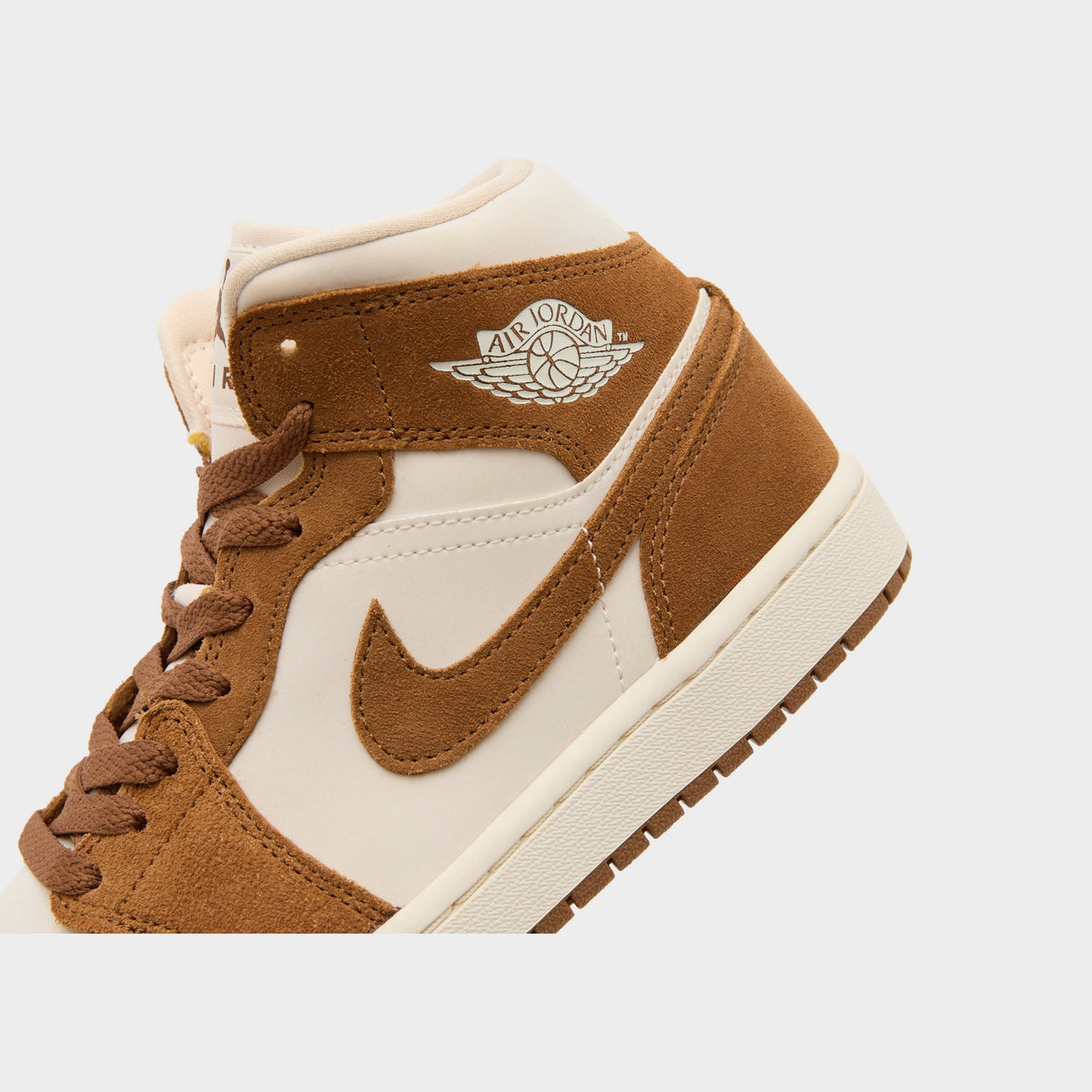 Brown Jordan Air 1 Mid Women's