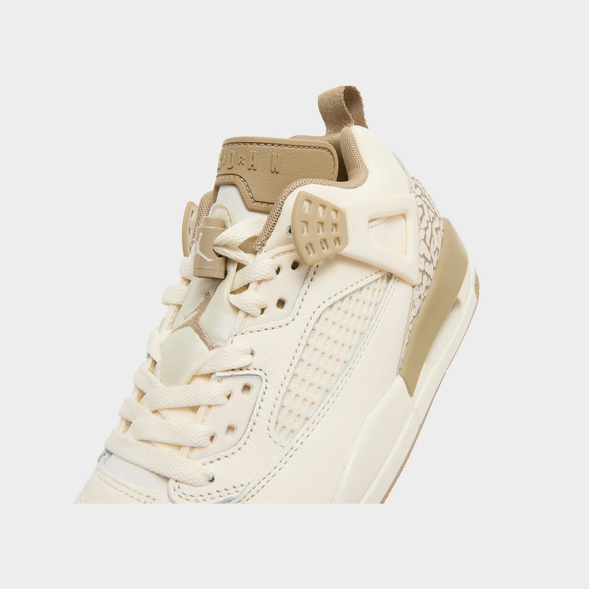 Brown Jordan Spizike Low Women's