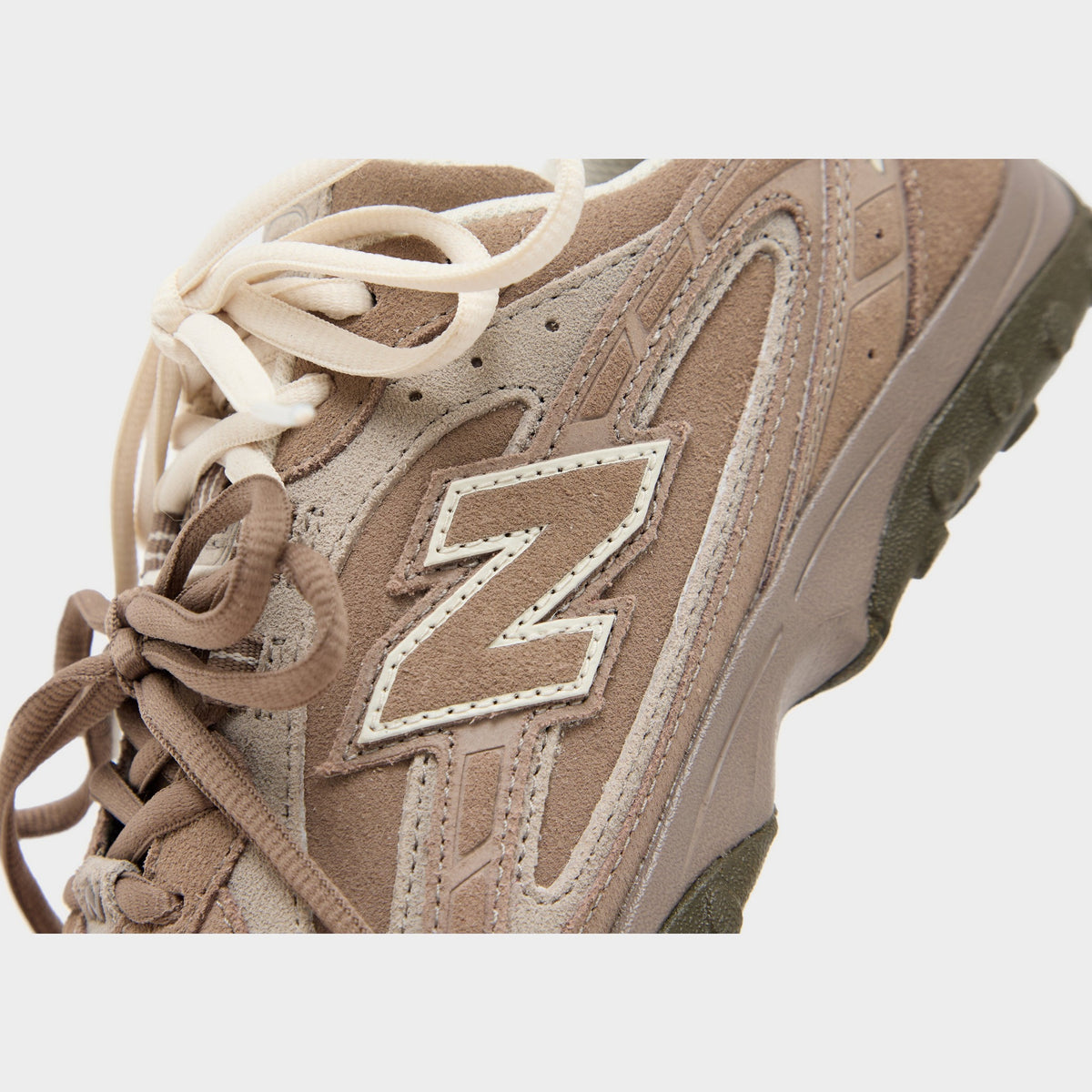 Brown New Balance 204L Women's
