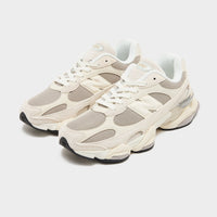 Brown New Balance 9060R
