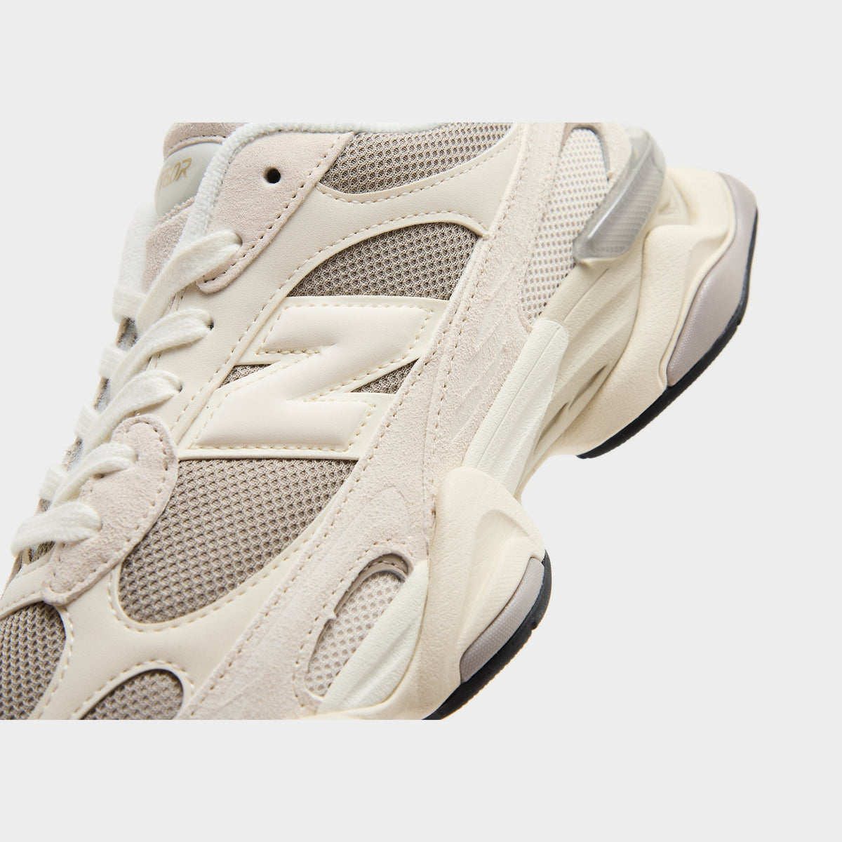 Brown New Balance 9060R