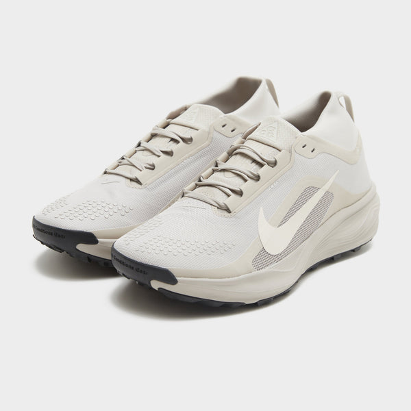 Brown Nike Pegasus Trail 4 GORE-TEX