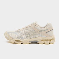 Cream ASICS GEL-CUMULUS 16 Women's