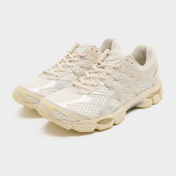 Cream ASICS GEL-CUMULUS 16 Women's