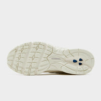 New Balance 740 Women's