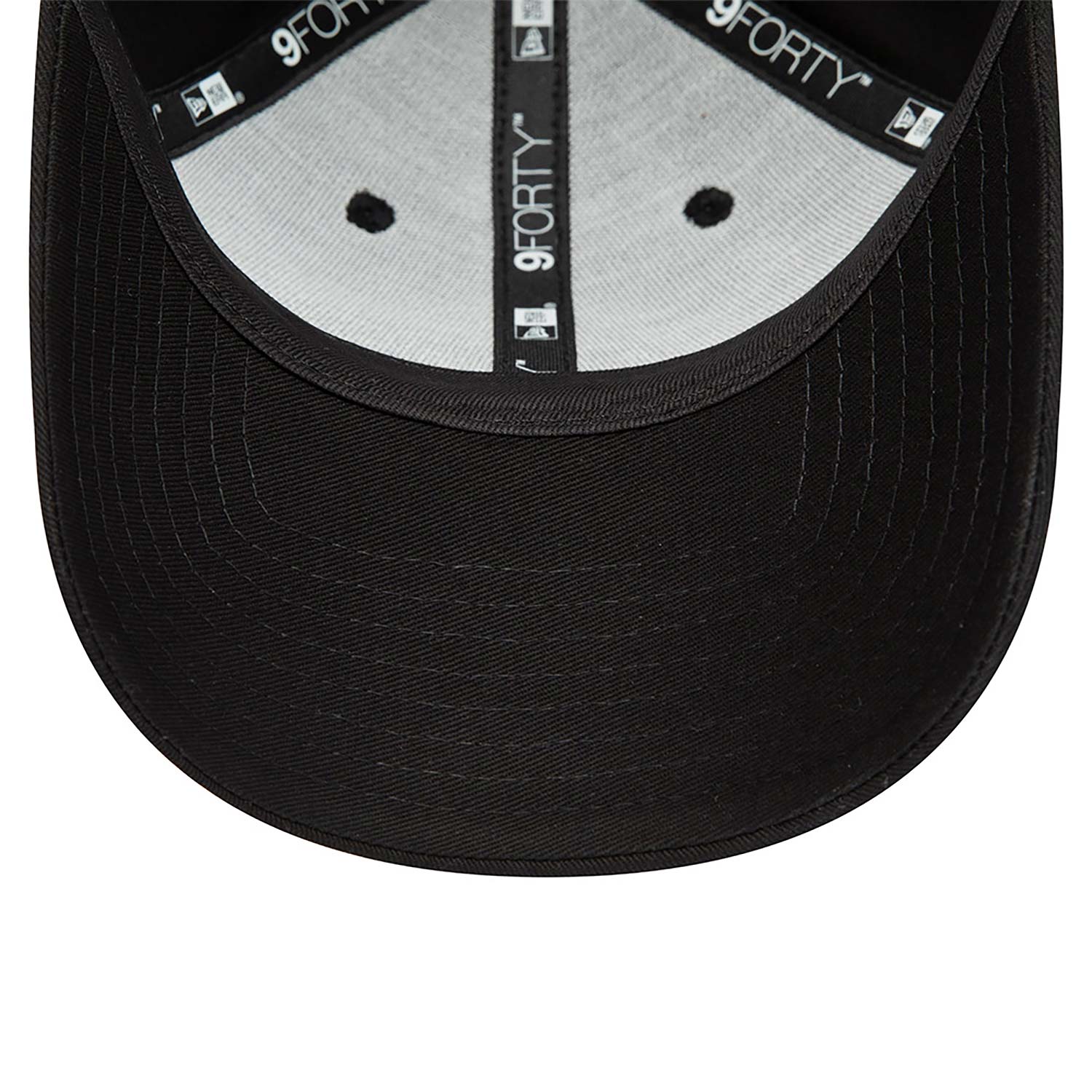 New Era 9Forty Los Angeles Lakers Gradient Infill Cap - Cap On