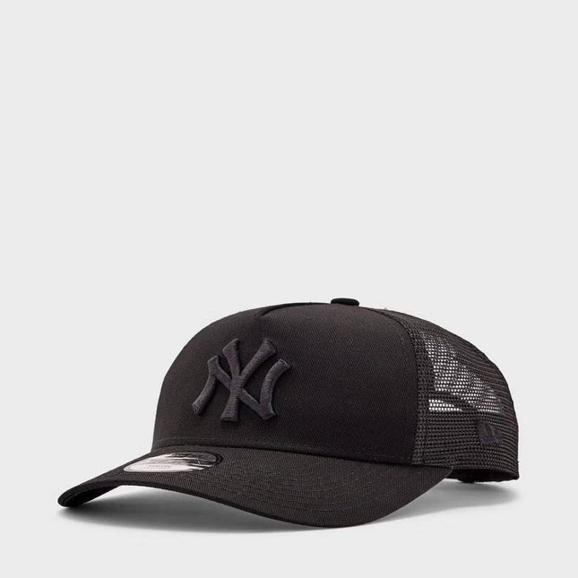 New Era 9Forty New York Yankees Cap (Youth) - Cap On