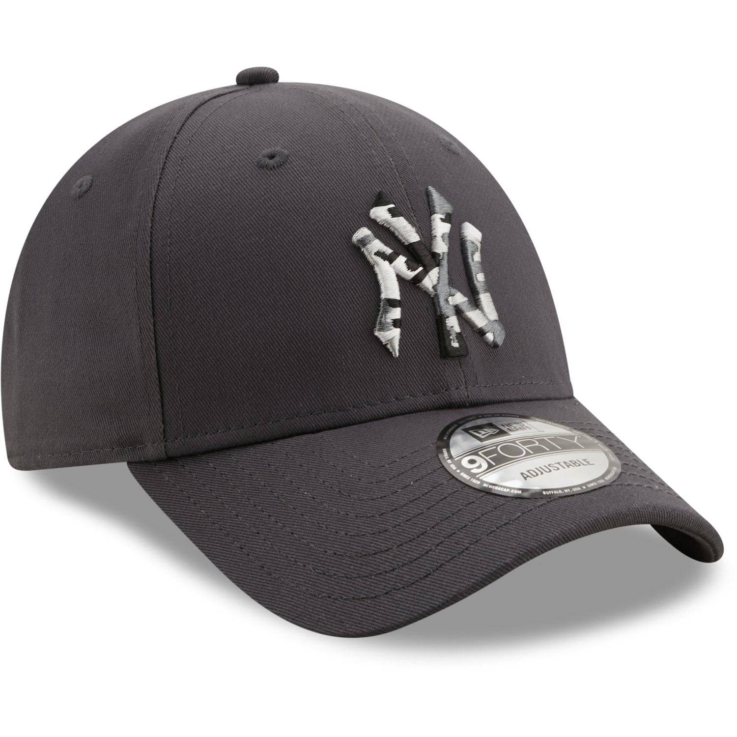 New Era 9Forty Strapback Cap - INFILL New York Yankees - Cap On