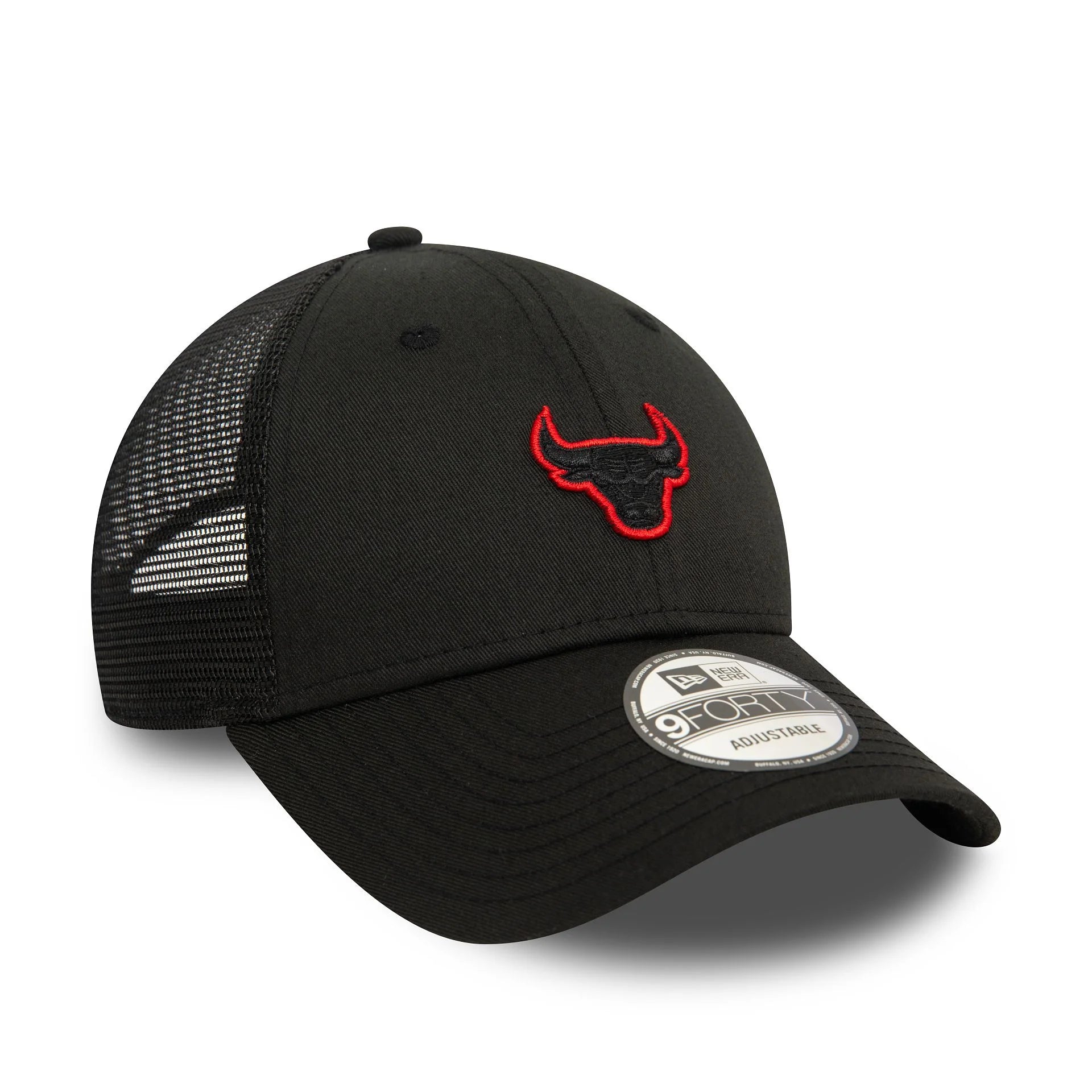 New Era Chicago Bulls Home Field Black 9FORTY Adjustable Trucker Cap - Cap On