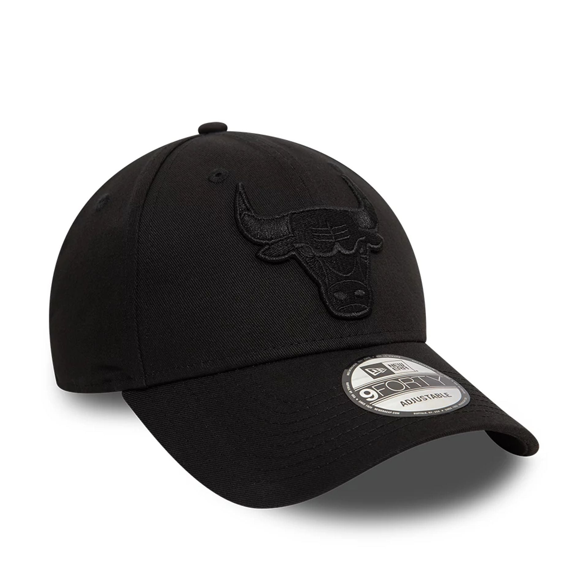 New Era Chicago Bulls NBA Essential Black 9FORTY Adjustable Cap - Cap On