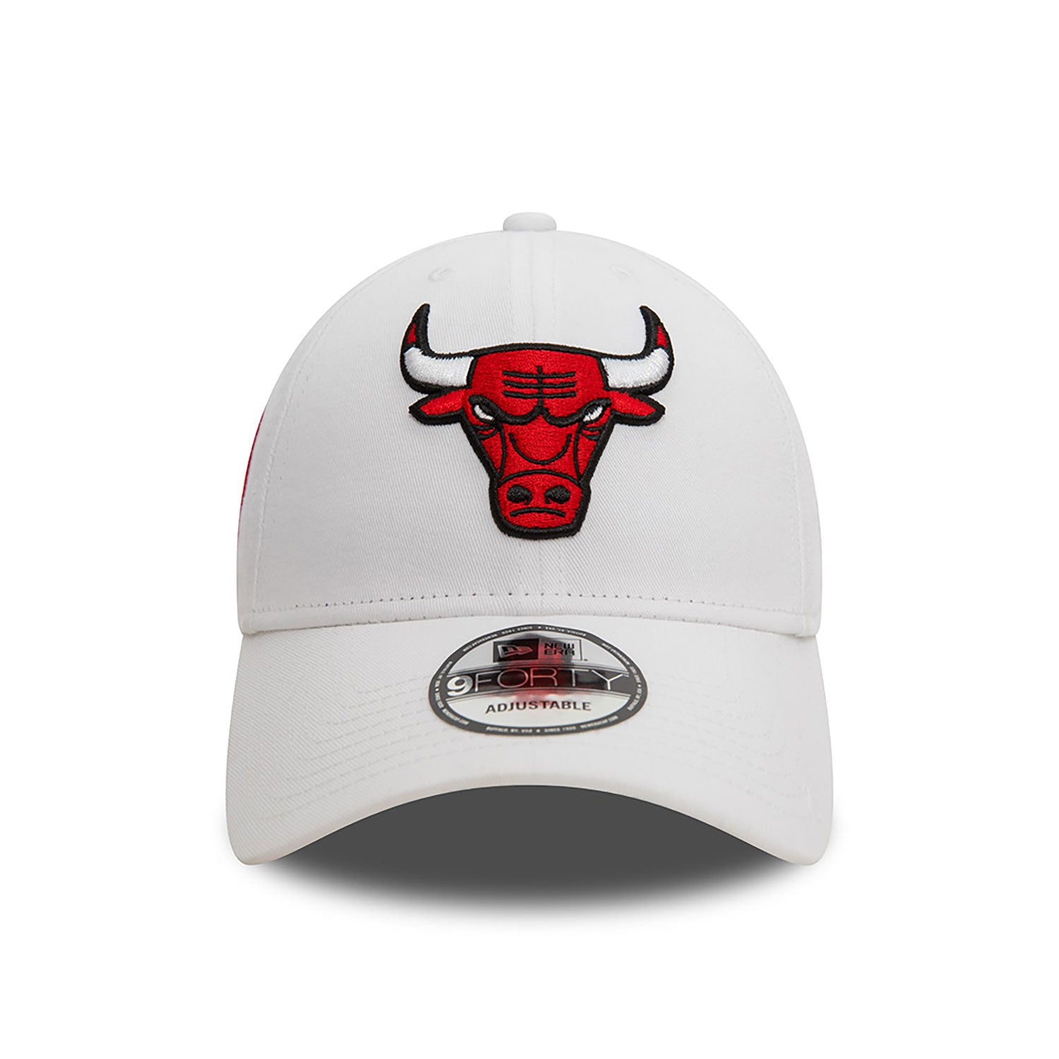 New Era Chicago Bulls NBA White 9FORTY Adjustable Cap - Cap On