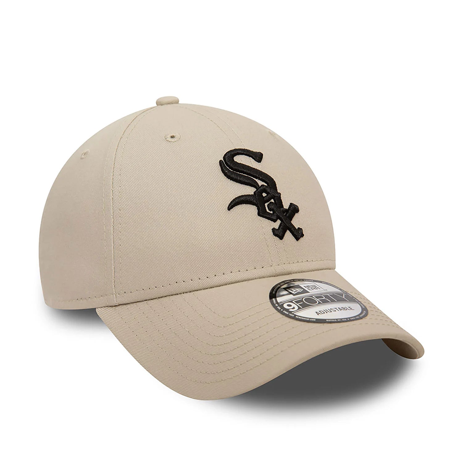 New Era Chicago White Sox League Essential Light Beige 9FORTY Adjustable Cap - Cap On