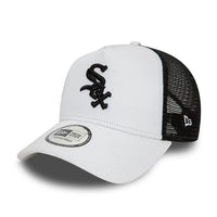 New Era Chicago White Sox League Essential White Trucker Cap - Cap On