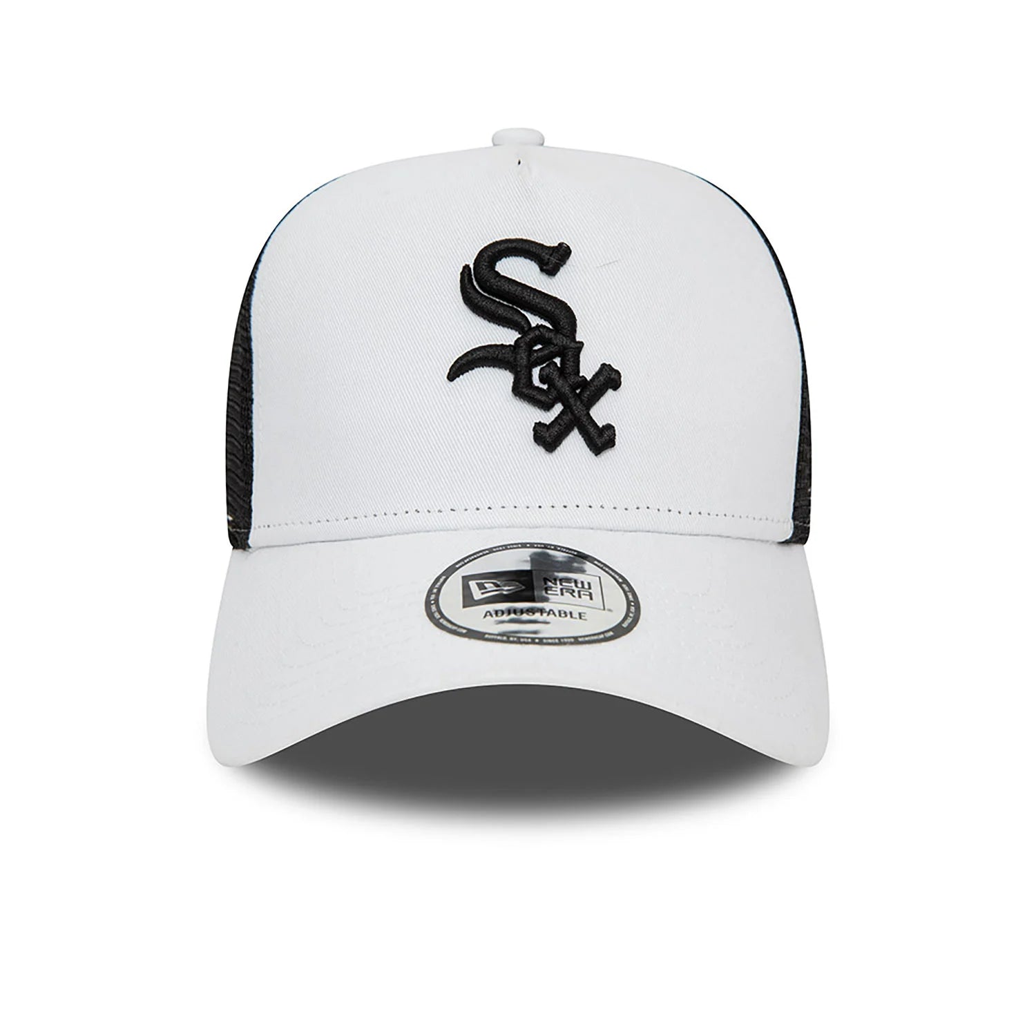 New Era Chicago White Sox League Essential White Trucker Cap - Cap On