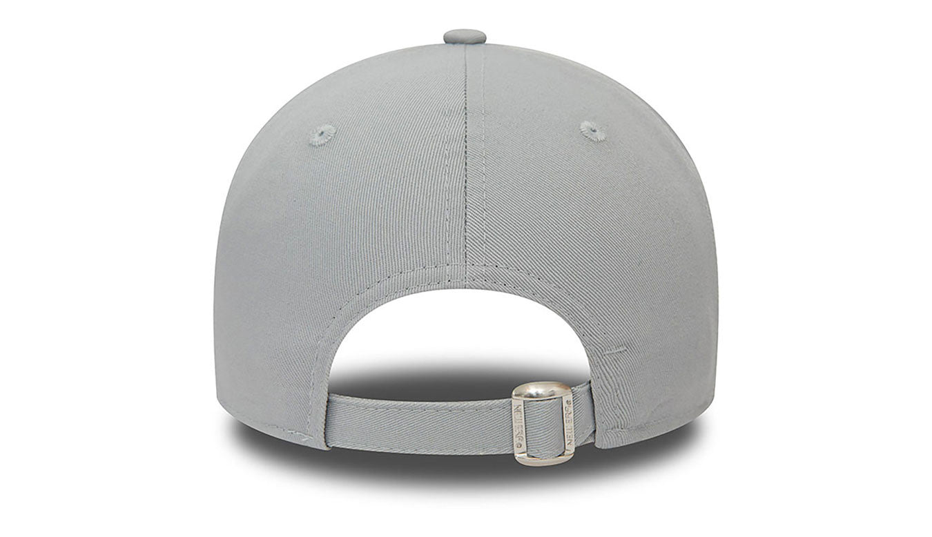 New Era Daffy Duck Looney Tunes Grey 9FORTY Adjustable Cap - Cap On