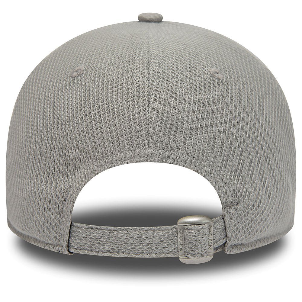 New Era Diamond 9Forty New York Yankees Cap - Cap On