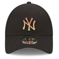 New Era Gradient Infill 9Forty New York Yankees Cap - Cap On